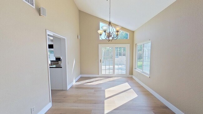 Foto del edificio - 27161 Pinario