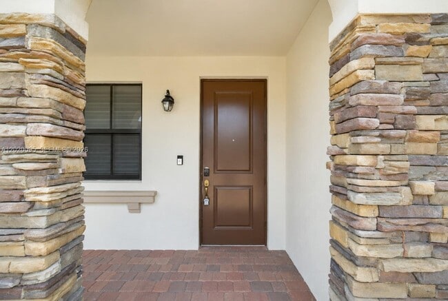 Building Photo - 11428 SW 252nd St