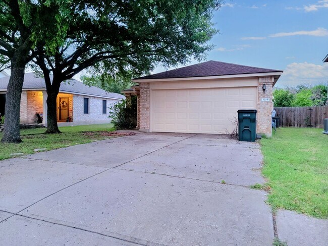 Foto del edificio - Charming 3/BR 2/BA Single-Level Home in Le...