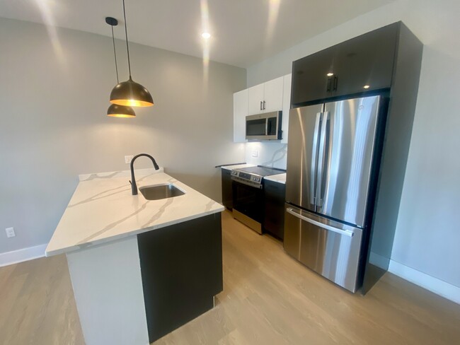 Foto del edificio - 379 Somerville Ave