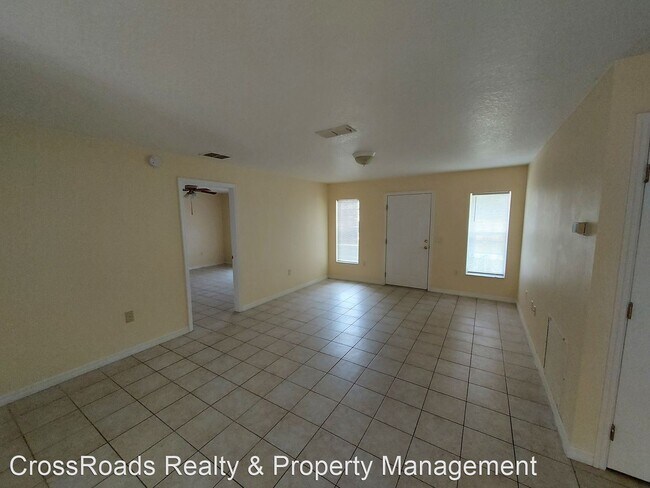 Building Photo - 3 br, 2 bath House - 6 JUNIPER TRAIL