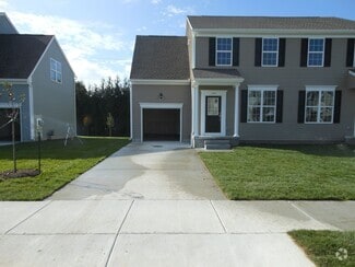 Building Photo - 104 Lexington Pl