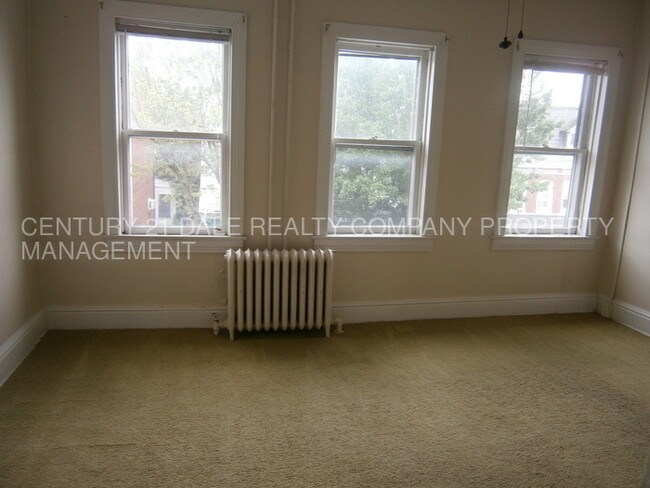 Building Photo - 816 Latimer St