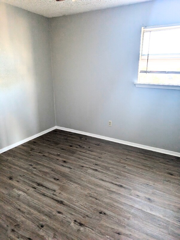 Foto del edificio - 505 N Main St