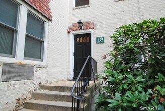 Building Photo - 132 Summer St