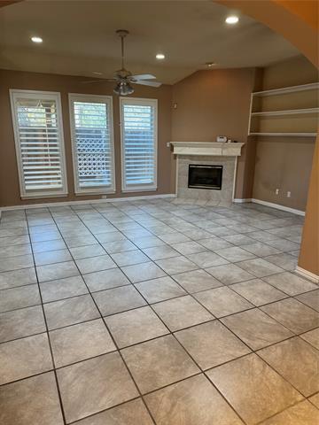 Building Photo - 1131 Indy Cir