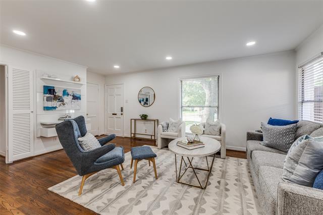Foto del edificio - 7703 Lovers Ln