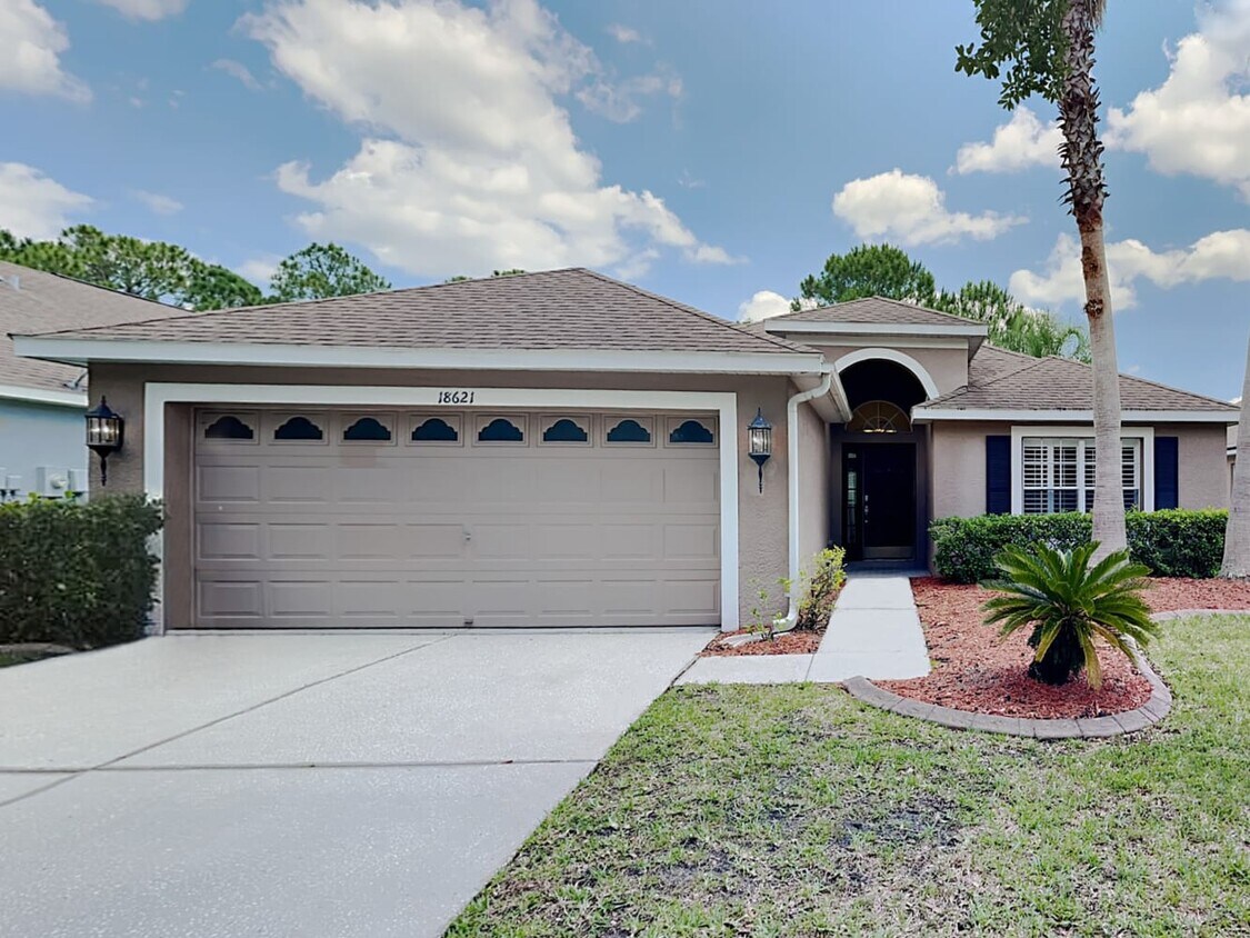 Foto principal - 18621 Le Dauphine Pl