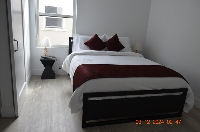 Foto del edificio - 3426 Adell Ct