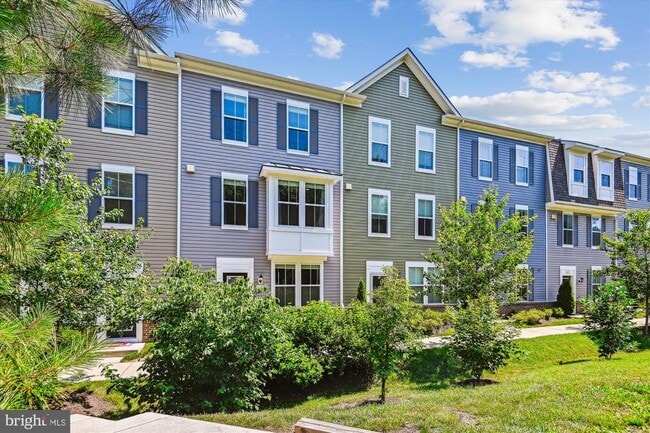 Building Photo - 1679 Signalman Ct