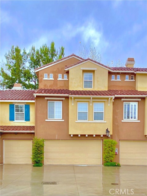 Primary Photo - 712 Timberwood