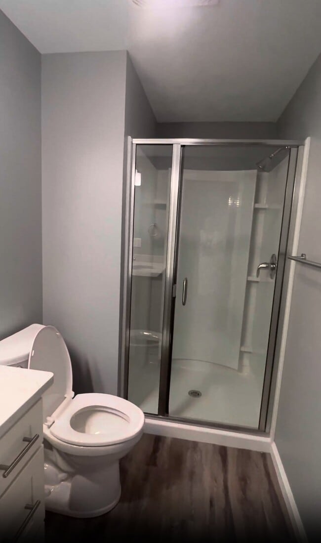 Building Photo - 52 East Park Place