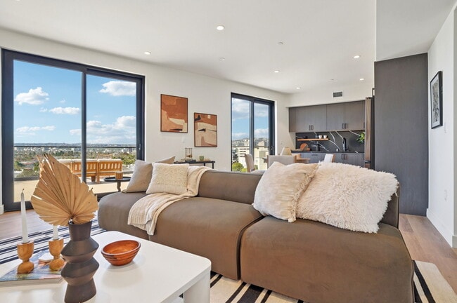 Building Photo - The Spaulding