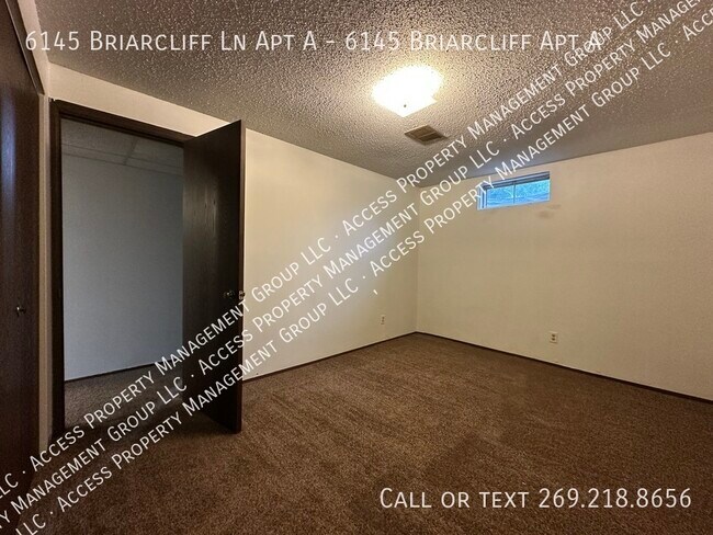 Foto del edificio - 6145 Briarcliff Ln