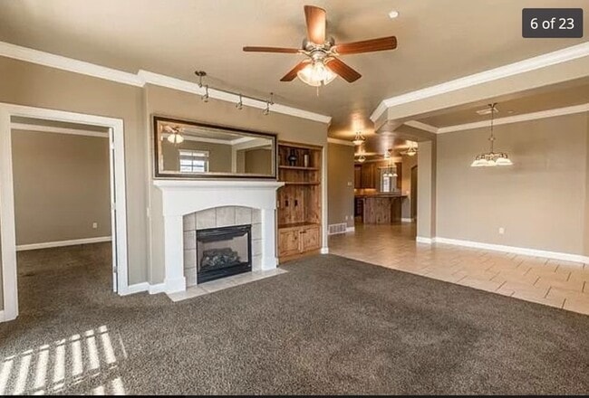Building Photo - 810 S Dixie Dr
