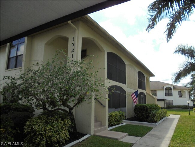 Building Photo - 13211 Whitehaven Ln