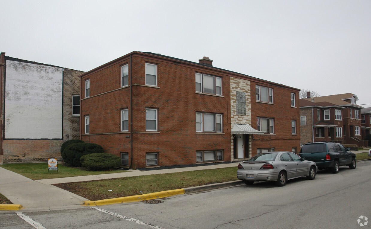 5819 W 16th St, Cicero, IL 60804 Apartments Cicero, IL