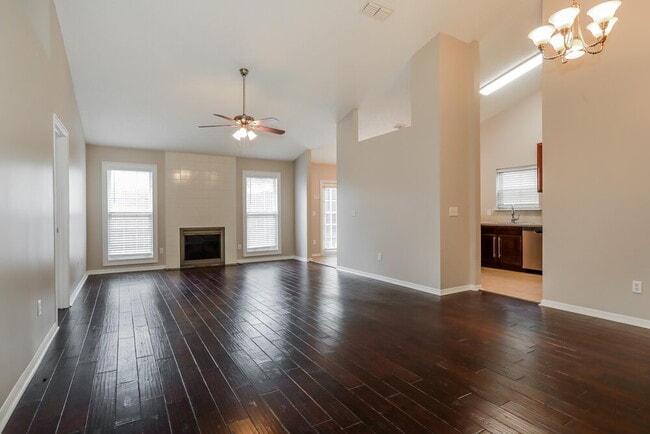 Building Photo - 4642 Ridge Point Ct