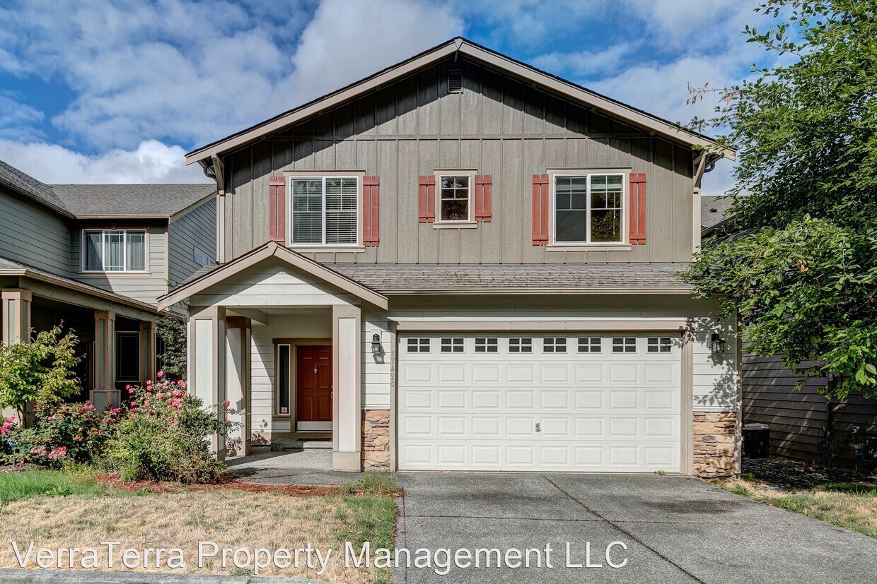 4 br, 2.5 bath House 17420 14th Dr SE House for Rent in Bothell, WA