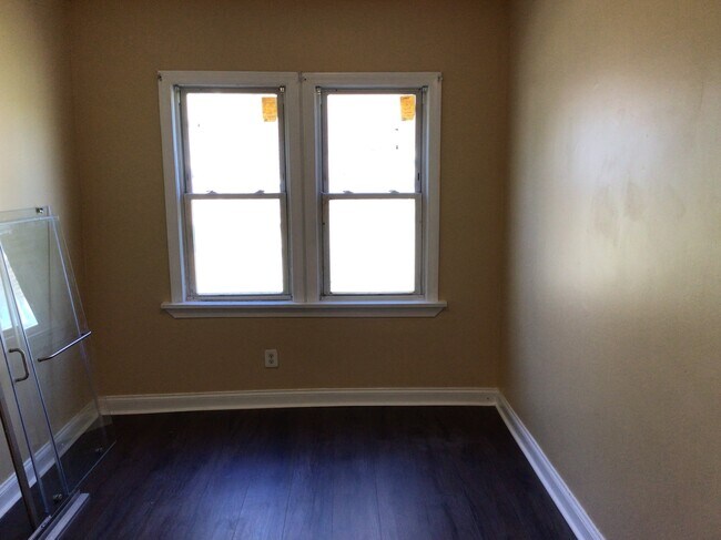 Foto del edificio - 186 Comstock St