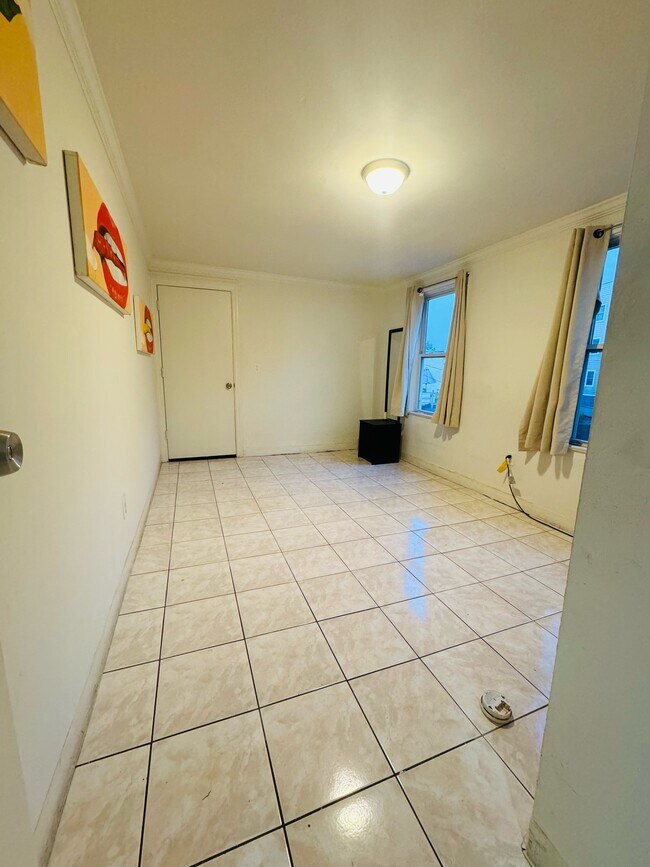 Foto del edificio - 643 Market St