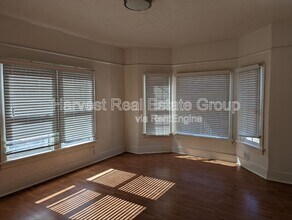 Building Photo - 1532 8th Ave