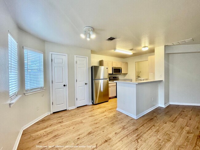 Foto del edificio - 856 Sagewood Trail