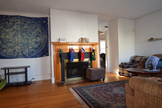 Photo - 6 Lane Park Apartments