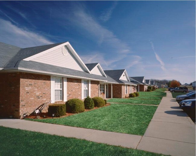 Aurora Heights Apartments Aurora, MO