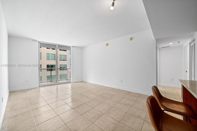 Photo - 185 Southwest 7th Street Apt #1710, Miami, FL 33130 - 1 BR 1 BA condo