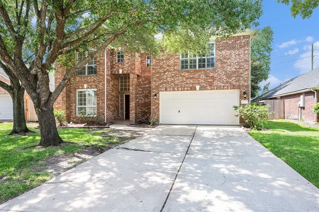 Foto principal - Spinnaker Bay Lane, Pearland, TX 77584 - 5...