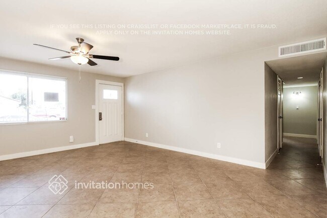 Building Photo - 4512 N 81st Dr