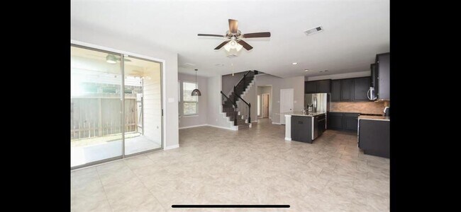 Foto del edificio - 1239 Citruswood Trail Ln