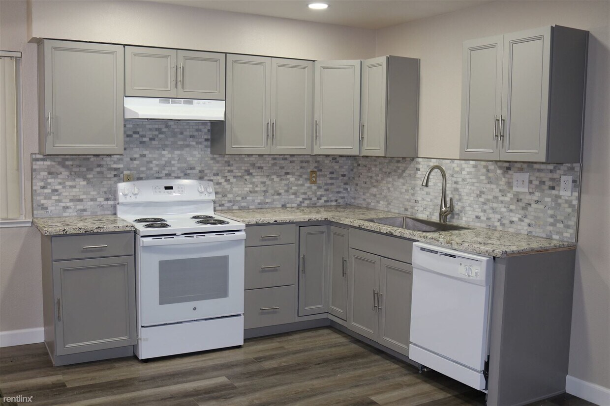 Primary Photo - 2 br, 1 bath Condo - 9055 Folsom Blvd /1Ba...