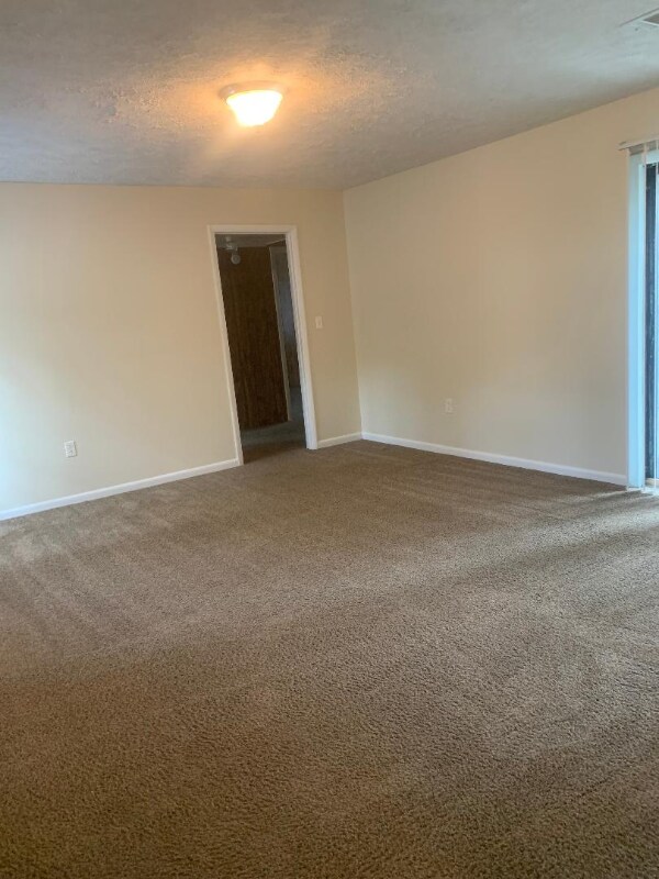 Building Photo - 915 Flythe Dr