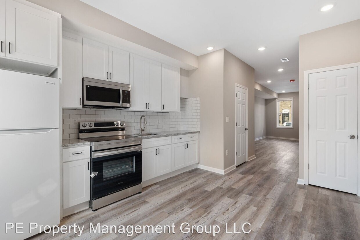 Foto principal - 2 br, 1.5 bath House - 531 N Belnord Ave