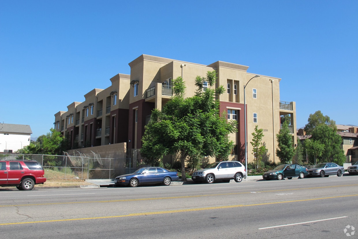 Sylmar Apartment Rentals