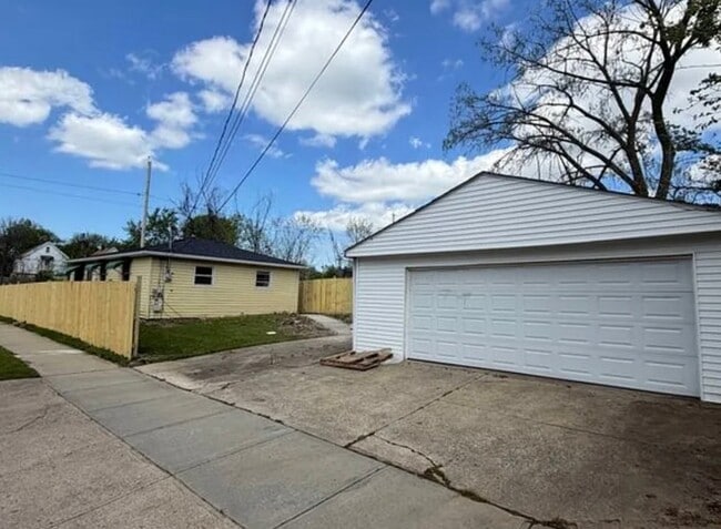 Building Photo - 12102 Imperial Ave