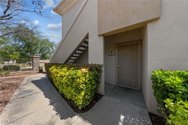 Building Photo - 10116 Jacob Pl