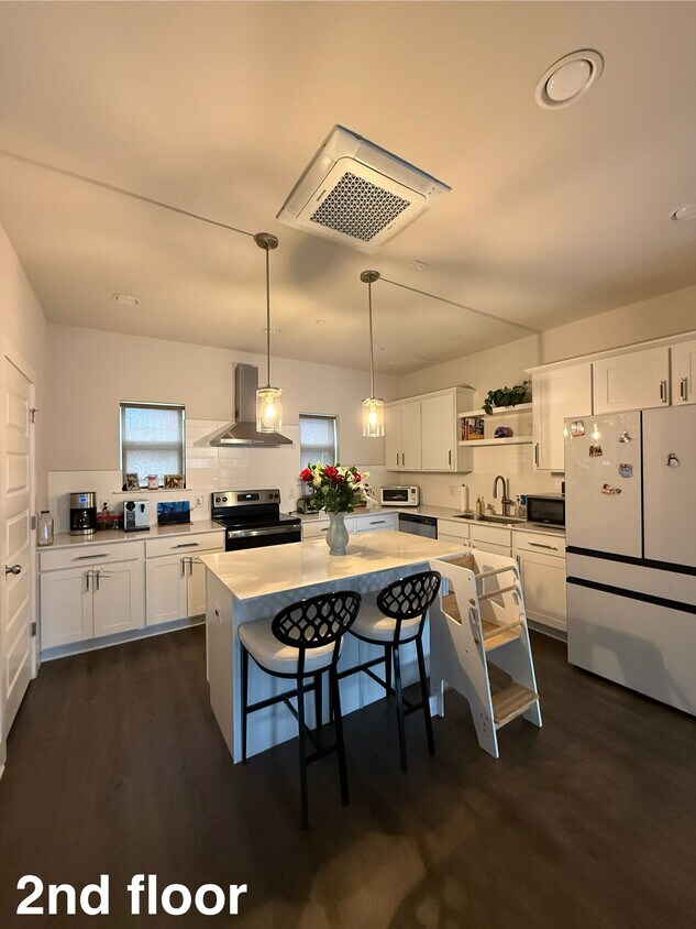 Foto principal - 310 Tendick St