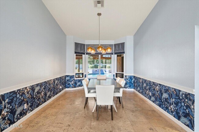 Foto del edificio - 11414 N 54th Pl