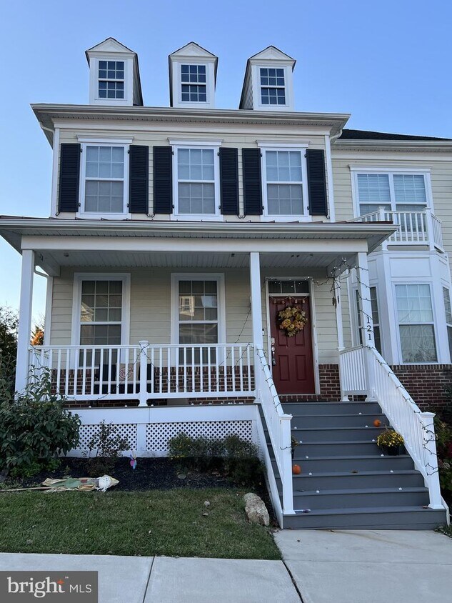 Primary Photo - 121 Shilling Ave