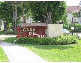 Building Photo - 480 NW 20th St