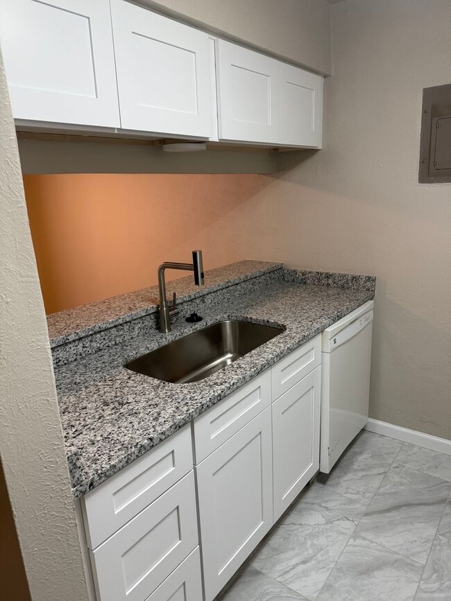 Photo - Charming 1BR Townhome in Fort Worth