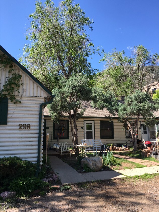 298 Arapahoe Ave Unit B, Boulder, CO 80302 Apartment for Rent in