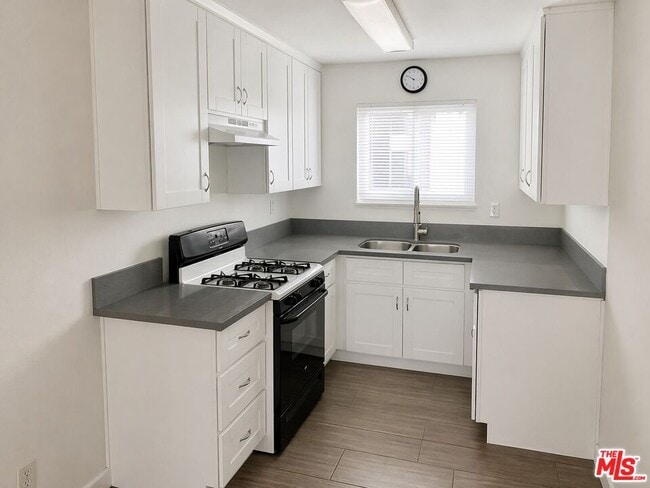 Foto del edificio - 5534 Bonner Ave