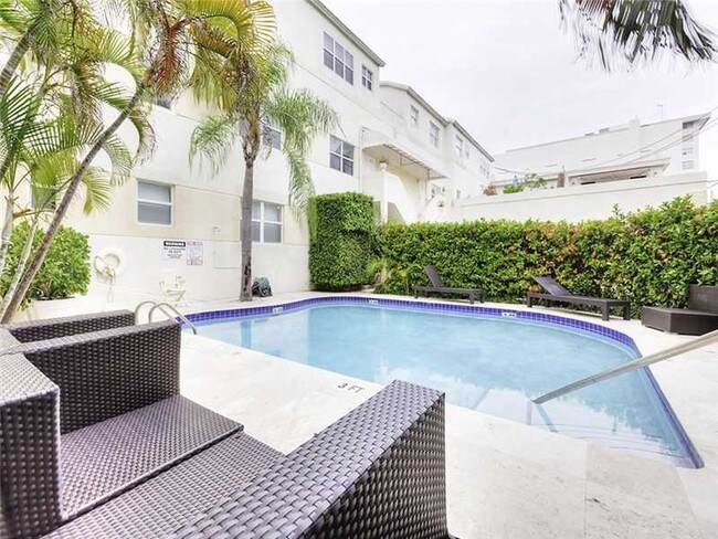 Foto del edificio - 361 Collins Ave