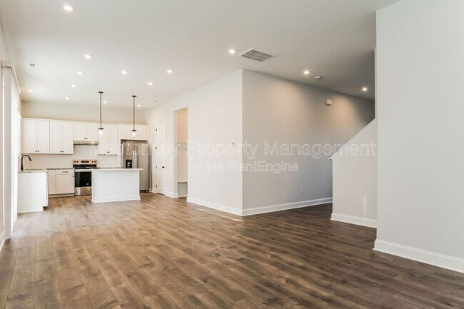 Foto del edificio - 360 Murray Grey Ln