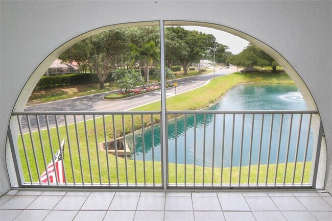 Foto del edificio - 3203 Landmark Dr