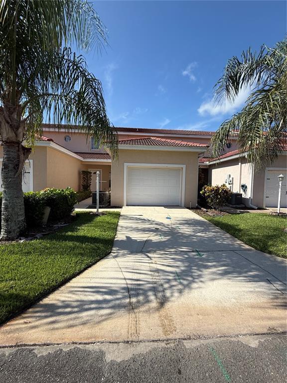 Building Photo - 2212 Garden Lake Dr